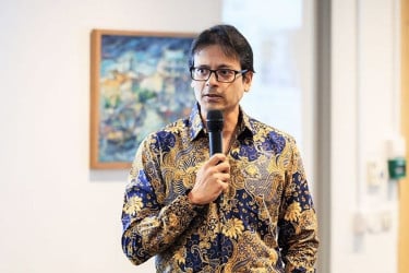 ভিসা জটিলতার মূল কারণ হলো জাল সনদ : লুৎফে সিদ্দিকী