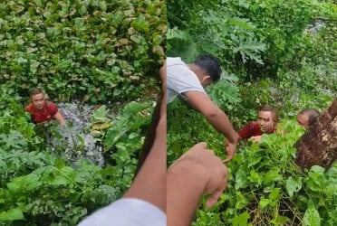 জনতার ভয়ে ডোবায় কেশবপুর আওয়ামী লীগের সভাপতি