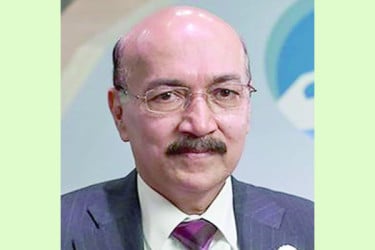সম্পদের পাহাড় তারিকের, জব্দের আদেশ