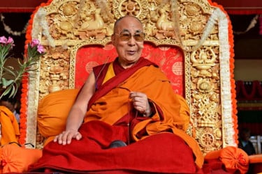 তিব্বত ইস্যুতে ভারতকে নাক গলাতে মানা করল চীন