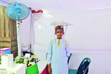 কৃষকের কষ্ট কমাবে যে যন্ত্র