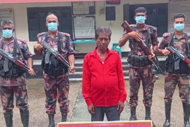 ঝিনাইদহ সীমান্তে ভারতীয় নাগরিক আটক