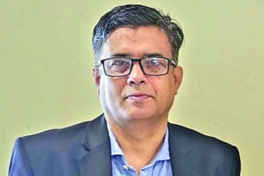রনি টকশোতে অসত্য তথ্য ছড়াচ্ছেন