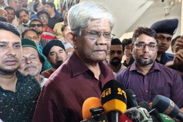 ‘ব্যাংকিং খাতে সংস্কার সময়সাপেক্ষ বিষয়, নির্বাচিত সরকার এসেই এটি করবে’