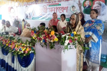 নির্বাচন পিছিয়ে দেওয়ার গভীর ষড়যন্ত্র চলছে : নার্গিস বেগম