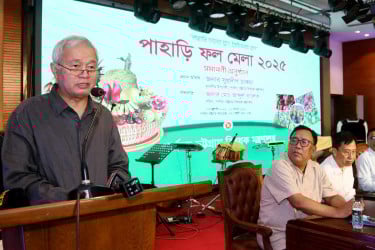 পাহাড়ি ফল ঐতিহ্যের অংশ : উপদেষ্টা সুপ্রদীপ চাকমা