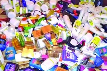 অর্থে স্বাস্থ্যে চড়া মূল্য দিচ্ছে ক্রেতা