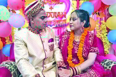 নওগাঁয় মালয়েশীয় তরুণী বসলেন বিয়ের পিঁড়িতে
