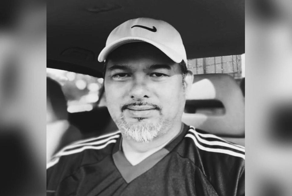মালয়েশিয়ায় খেলার মাঠেই মারা গেলেন গোলরক্ষক