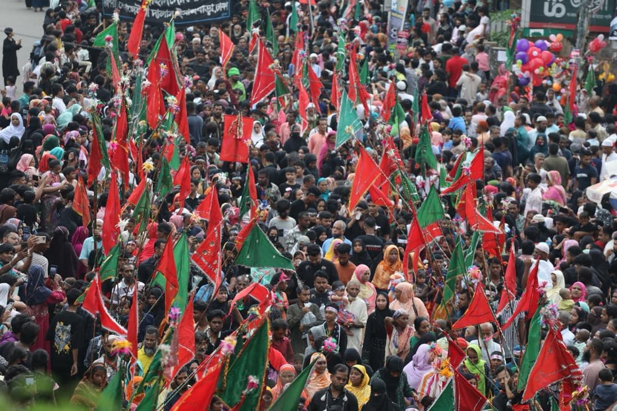 শোকের মিছিলে কারবালা স্মরণ