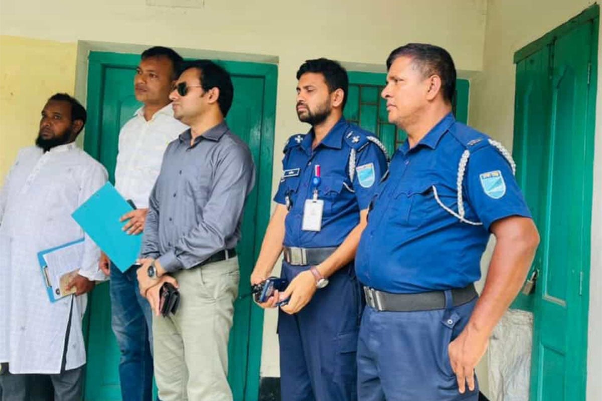 কিশোরগঞ্জে ১৫০ কেজি পলিথিন জব্দ, জরিমানা