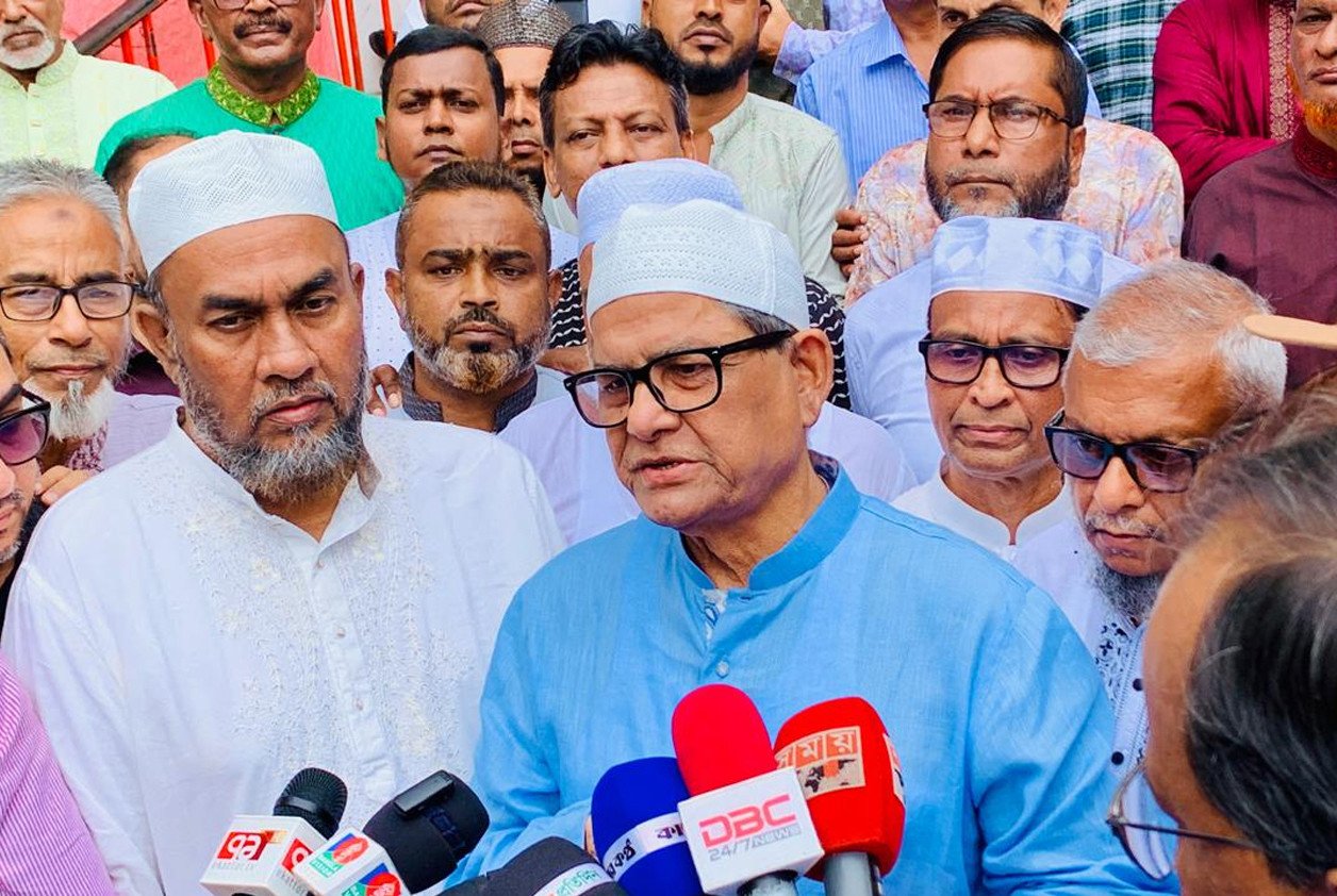 ফেব্রুয়ারিতে নির্বাচনের মধ্যদিয়ে দেশে গণতন্ত্র ফিরবে : মির্জা ফখরুল