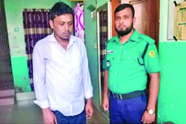 প্রেমের টানে রংপুর এসে আটক ভারতীয়