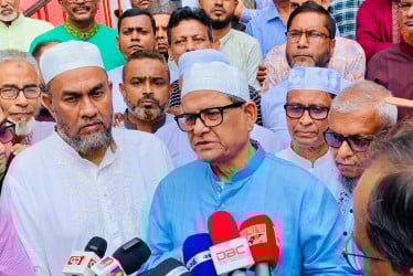 ফেব্রুয়ারিতে নির্বাচনের মধ্যদিয়ে দেশে গণতন্ত্র ফিরবে : মির্জা ফখরুল
