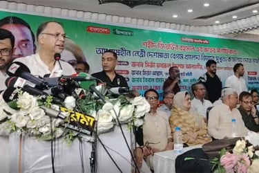 একটি দল নির্বাচন নিয়ে একেক দিন একেক কথা বলছে: টুকু