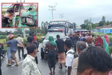টাঙ্গাইলে বাস-সিএনজির মুখোমুখি সংঘর্ষে নিহত ৩
