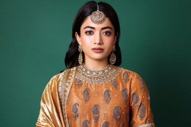 রাশমিকা মান্দানার ছুটির দিন কাটে চোখের জলে
