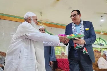 হেফাজত আমিরের সঙ্গে ফিলিস্তিনের রাষ্ট্রদূতের সাক্ষাৎ