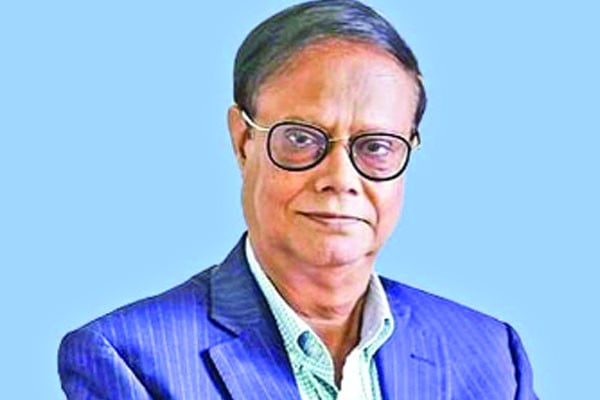 শক্তিশালী ও টেকসই ব্যাংকিং খাত গড়ার চেষ্টা করছি