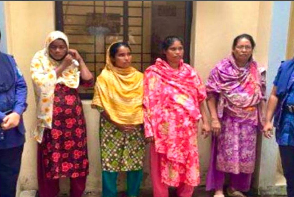 সোনারগাঁয়ে ৪ মাদক কারবারি গ্রেফতার