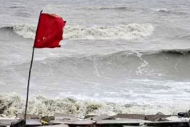 সাগরে লঘুচাপ, তিন নম্বর স্থানীয় সতর্কসংকেত