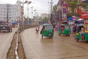 সিলেটে পরিবহন ধর্মঘট চলছে