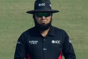 আন্তর্জাতিক আম্পায়ার শিনওয়ারি আর নেই