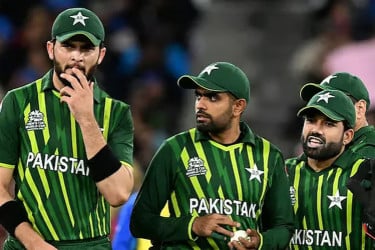 পাঁচ তারকাকে ছাড়াই বাংলাদেশ সফরে আসছে পাকিস্তান