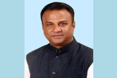 শাহীন চাকলাদারের বিরুদ্ধে স্কুল-কলেজের টাকা আত্মসাতের মামলা