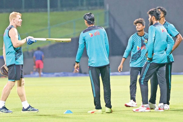 শ্রীলঙ্কাকে এগিয়ে রাখলেন লিটন