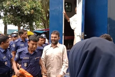 গাইবান্ধায় সাবেক হুইপ-এমপিসহ আওয়ামী লীগ নেতাদের জামিন না মঞ্জুর