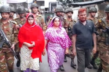 বগুড়ার আলোচিত সন্ত্রাসী তুফান সরকারের শ্বশুর-শাশুড়ি ও স্ত্রী গ্রেপ্তার