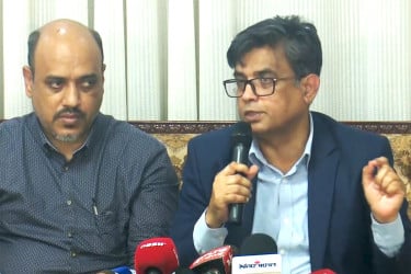 ডিসেম্বরের মধ্যে নির্বাচনের সব প্রস্তুতি শেষ করার নির্দেশ ‍প্রধান উপদেষ্টার