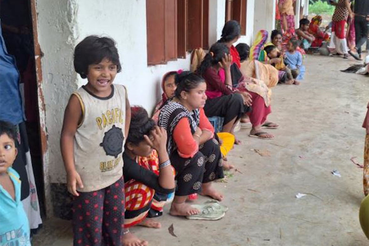 প্লাবিত হচ্ছে একের পর এক গ্রাম, আশ্রয়কেন্দ্রে হাজারো মানুষ