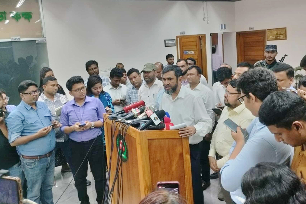 ‘পোস্টাল ব্যালটে প্রবাসীদের ভোট, কোনো নির্বাচনেই ইভিএম নয়’