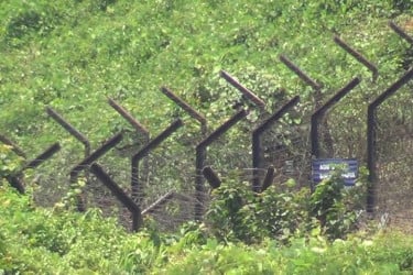 বিজয়পুরে আরও ২১ জনকে পুশ ইন