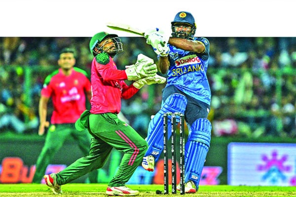 টি-২০তেও বিবর্ণ