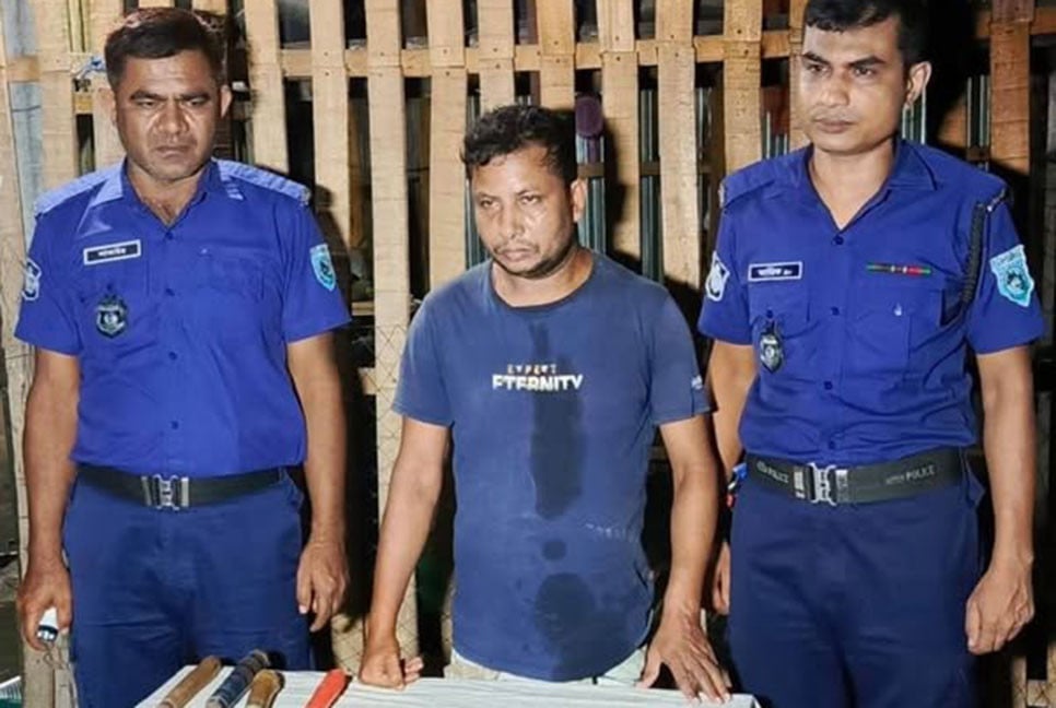 গাইবান্ধায় মাদক ব্যবসায়ী গ্রেফতার