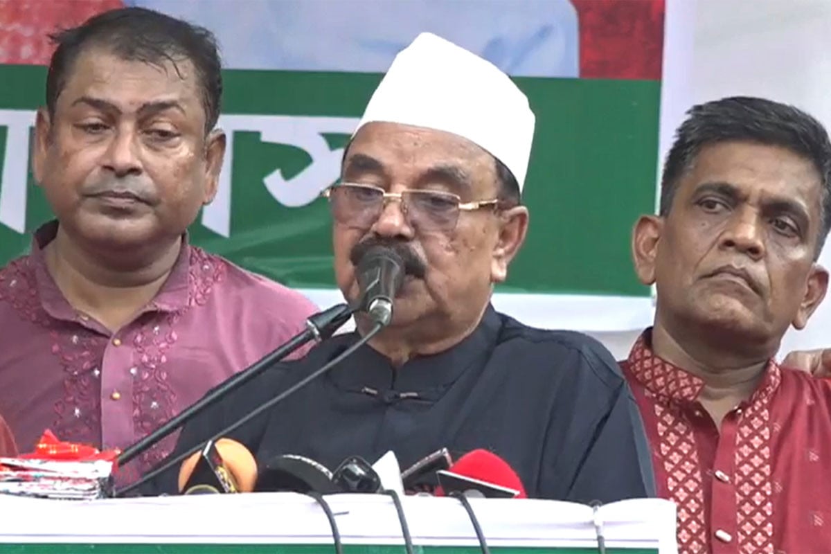বিএনপি দেশে দ্রুত গণতান্ত্রিক উত্তরণ চায় : গয়েশ্বর