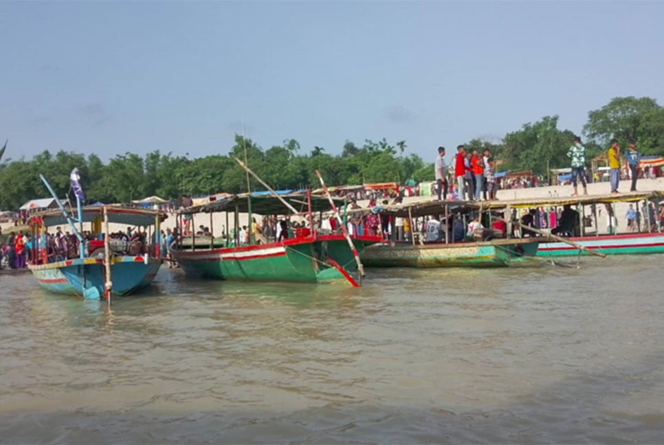 কিশোরগঞ্জে নৌকা ডুবে কলেজছাত্রীর মৃত্যু