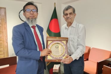 ডুয়েটের সার্বিক উন্নয়নে শিক্ষা উপদেষ্টার সঙ্গে উপাচার্যের বৈঠক অনুষ্ঠিত
