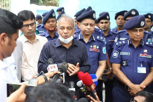 ডিসেম্বরের মধ্যে নির্বাচনের প্রস্তুতি সম্পন্ন করতে চাই: স্বরাষ্ট্র উপদেষ্টা
