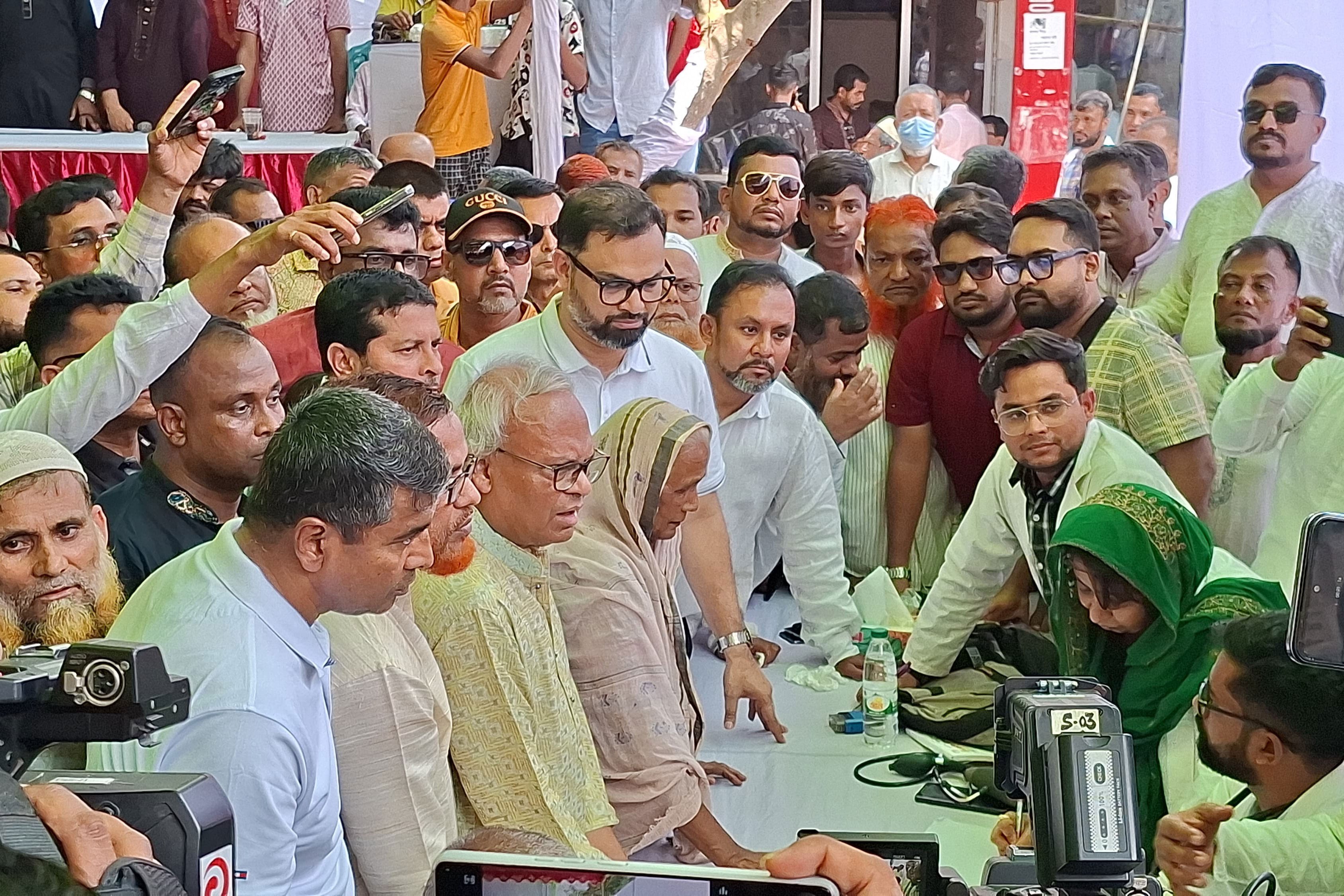 মিটফোর্ড হত্যাকাণ্ড নিয়ে বিএনপিকে দায়ী করা রাজনৈতিক অপচেষ্টা: আমিনুল হক