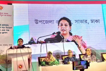 টেকসই উন্নয়নের জন্য বিপুল পরিমাণে গাছ লাগাতে হবে: রিজওয়ানা হাসান