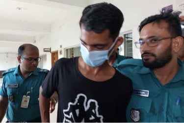 পুরান ঢাকায় সোহাগ হত্যা: আসামি রবিনের স্বীকারোক্তি, ৫ দিনের রিমান্ডে টিটন
