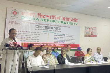 ‘কোন মব সন্ত্রাসীকেই সরকার বা রাজনৈতিক দলের প্রশ্রয় দেওয়ার কোন সুযোগ নেই’