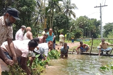 নোয়াখালীতে জলাবদ্ধতা নিরসনে অবৈধ স্থাপনা উচ্ছেদের দাবি