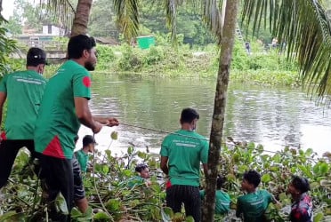 লক্ষ্মীপুরে জলাবদ্ধতা নিরসনে উচ্ছেদ অভিযান