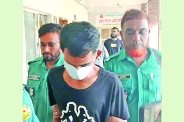 চাঁদাবাজি না ব্যবসার দ্বন্দ্ব স্বজন ও পুলিশের ভিন্ন দাবি