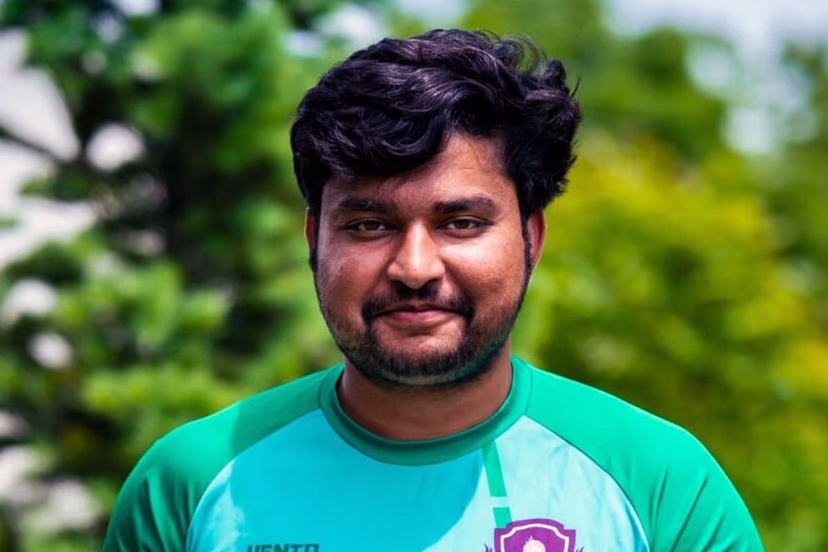 এক ওভারে ৬ ছক্কা! রেকর্ড তালিকায় বুলগেরিয়ার মানান বশির